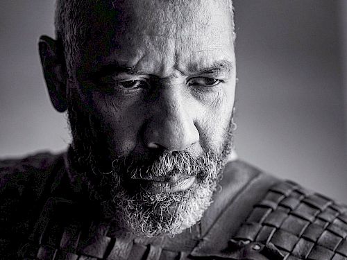 Denzel Washington Brings New Drama to Macbeth